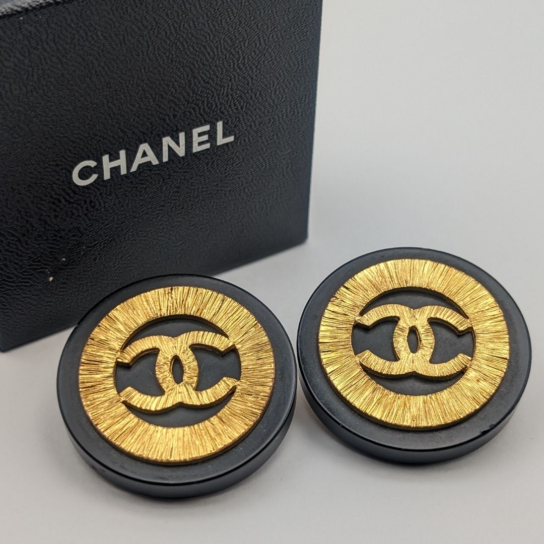 Chanel Earrings CC Logo Gold Black Large Round Vintage