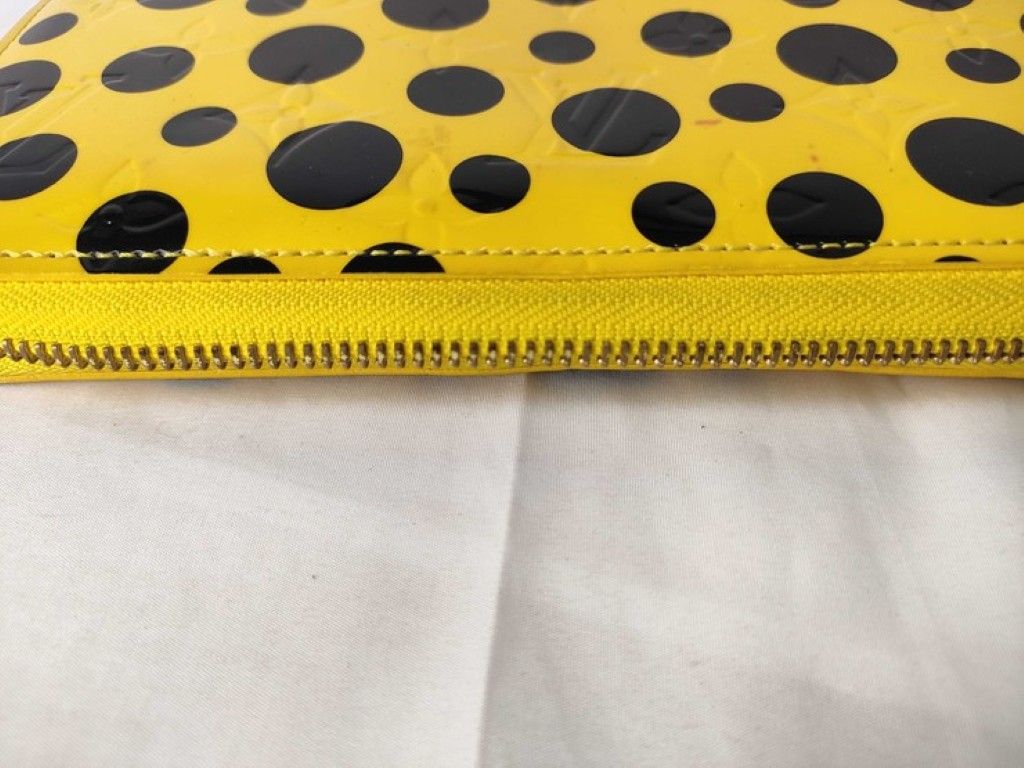 Louis Vuitton Wallet Zippy Yellow Black Yayoi Kusama Dot Infinity Gold — view 6