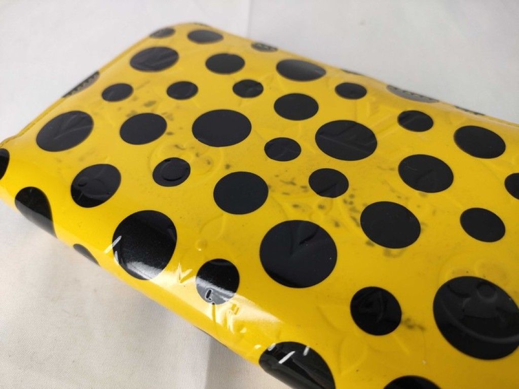 Louis Vuitton Wallet Zippy Yellow Black Yayoi Kusama Dot Infinity Gold — view 4