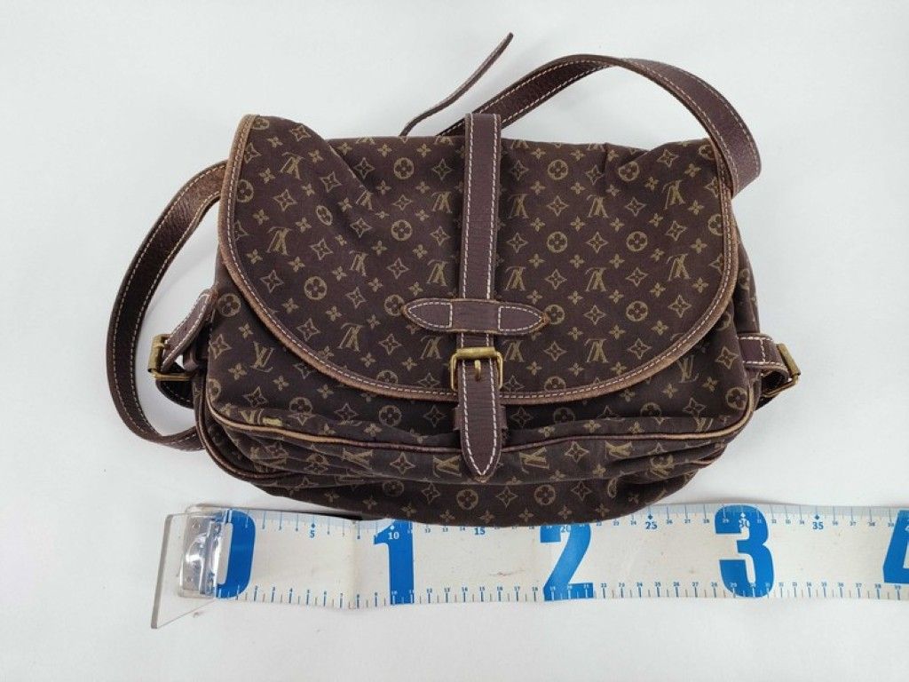 Louis Vuitton Shoulder Bag Saumur Manon Monogram Mini — view 2