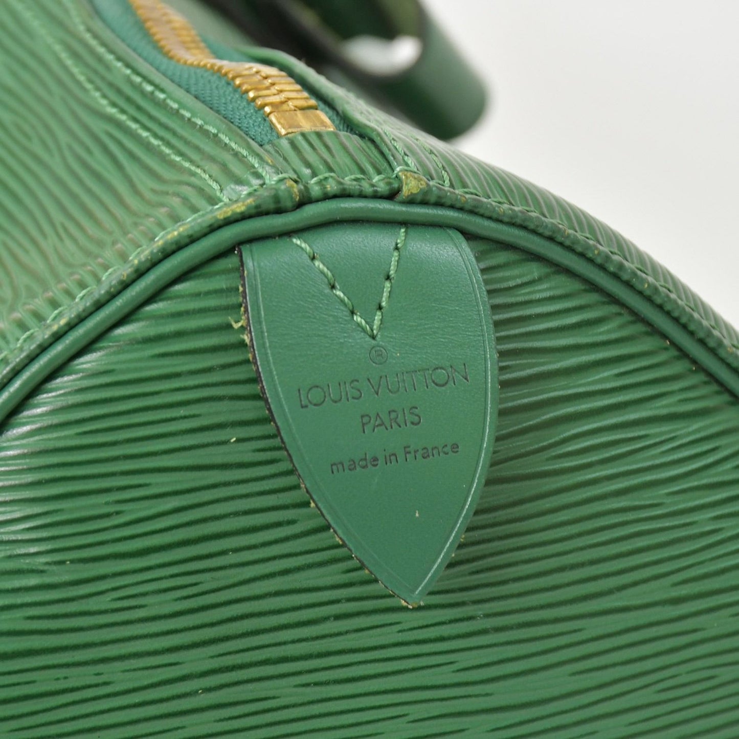 Louis Vuitton Keepall 50 Boston Bag Borneo Green Epi Leather Gold — view 8