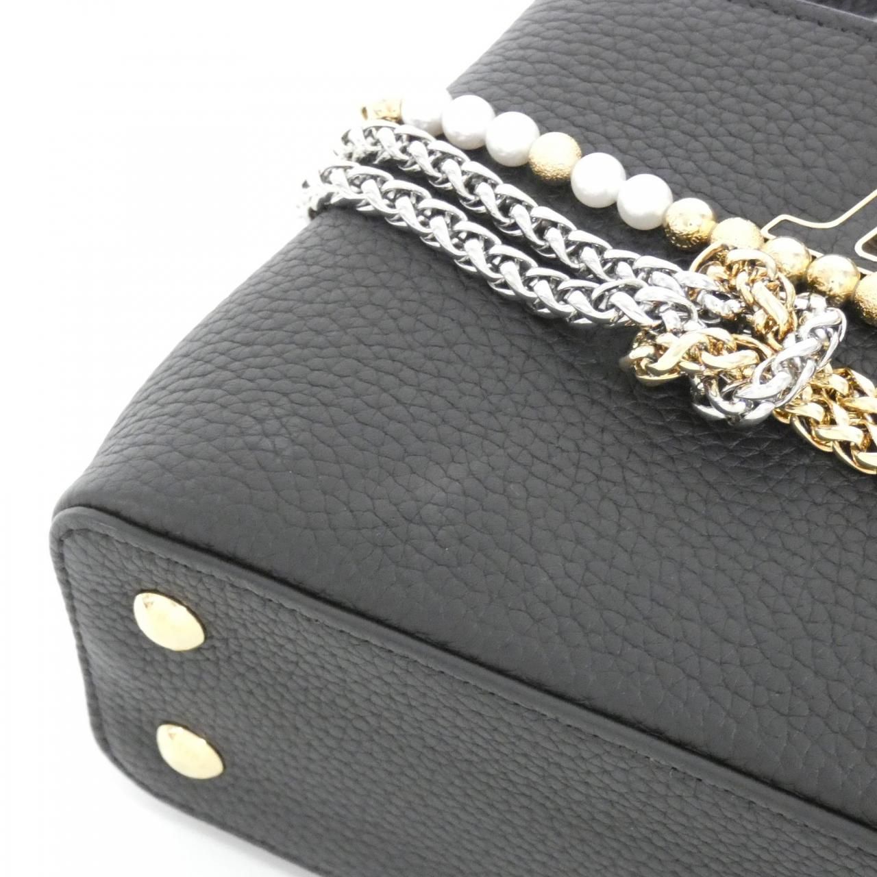 Louis Vuitton Capucines Mini — view 4
