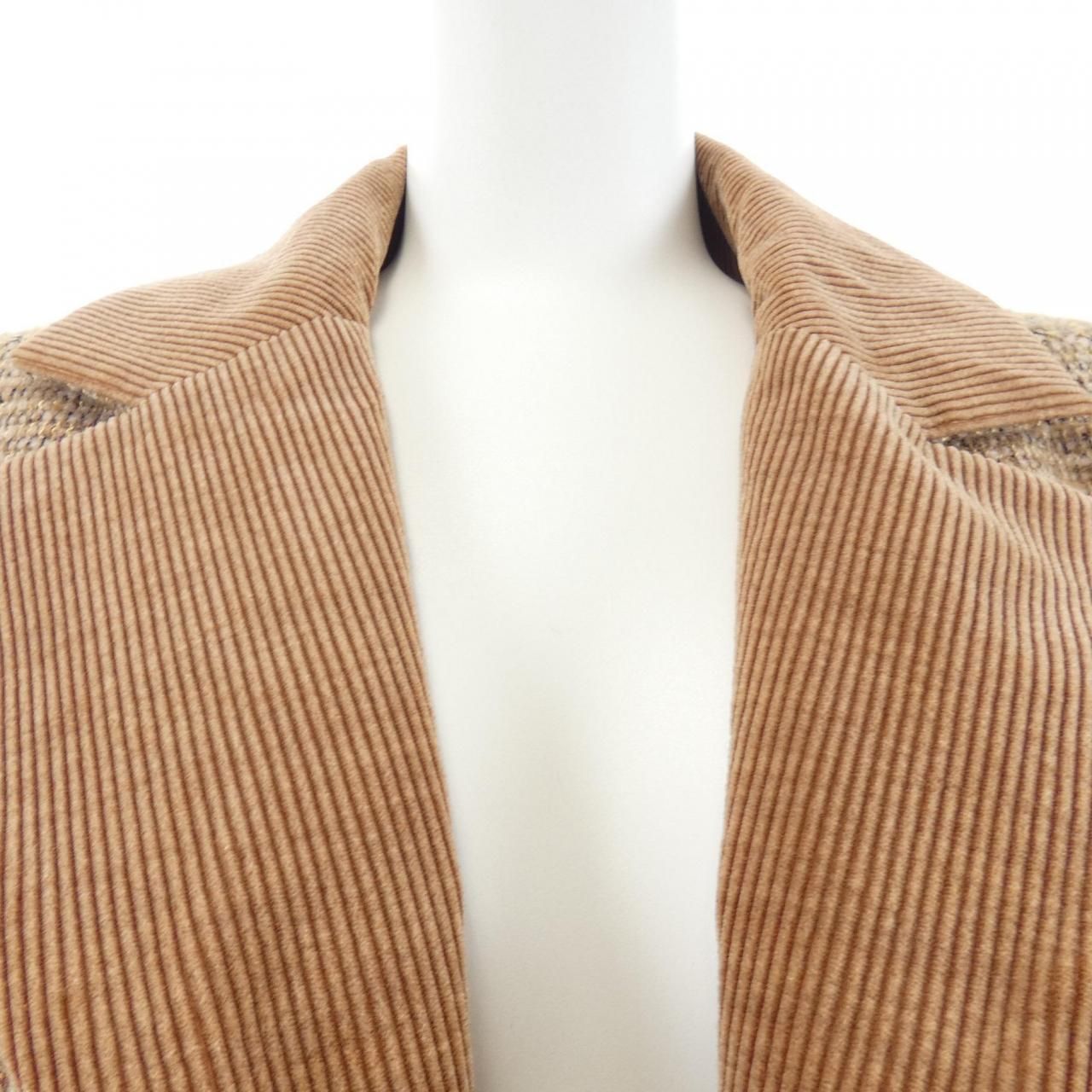 Chanel Vintage Coat Beige — view 5