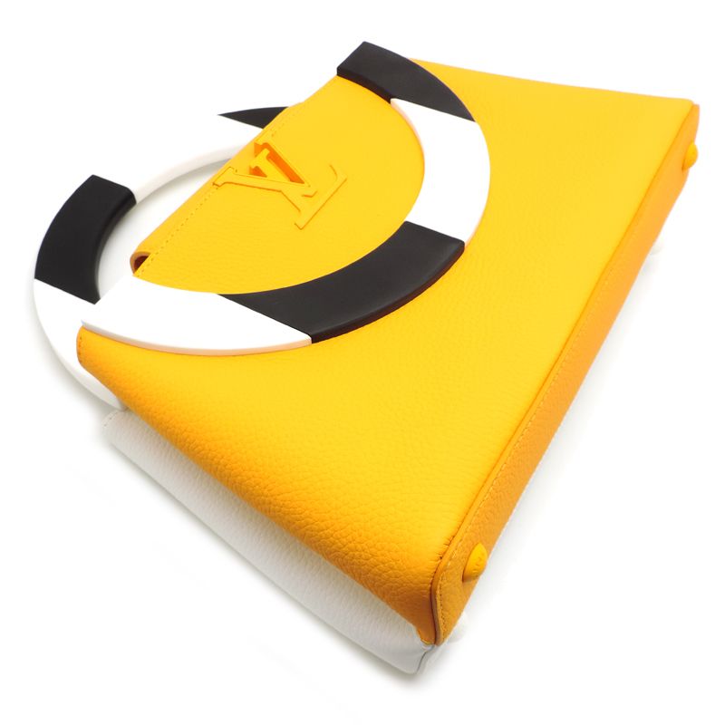 Louis Vuitton Handbag Yellow — view 3