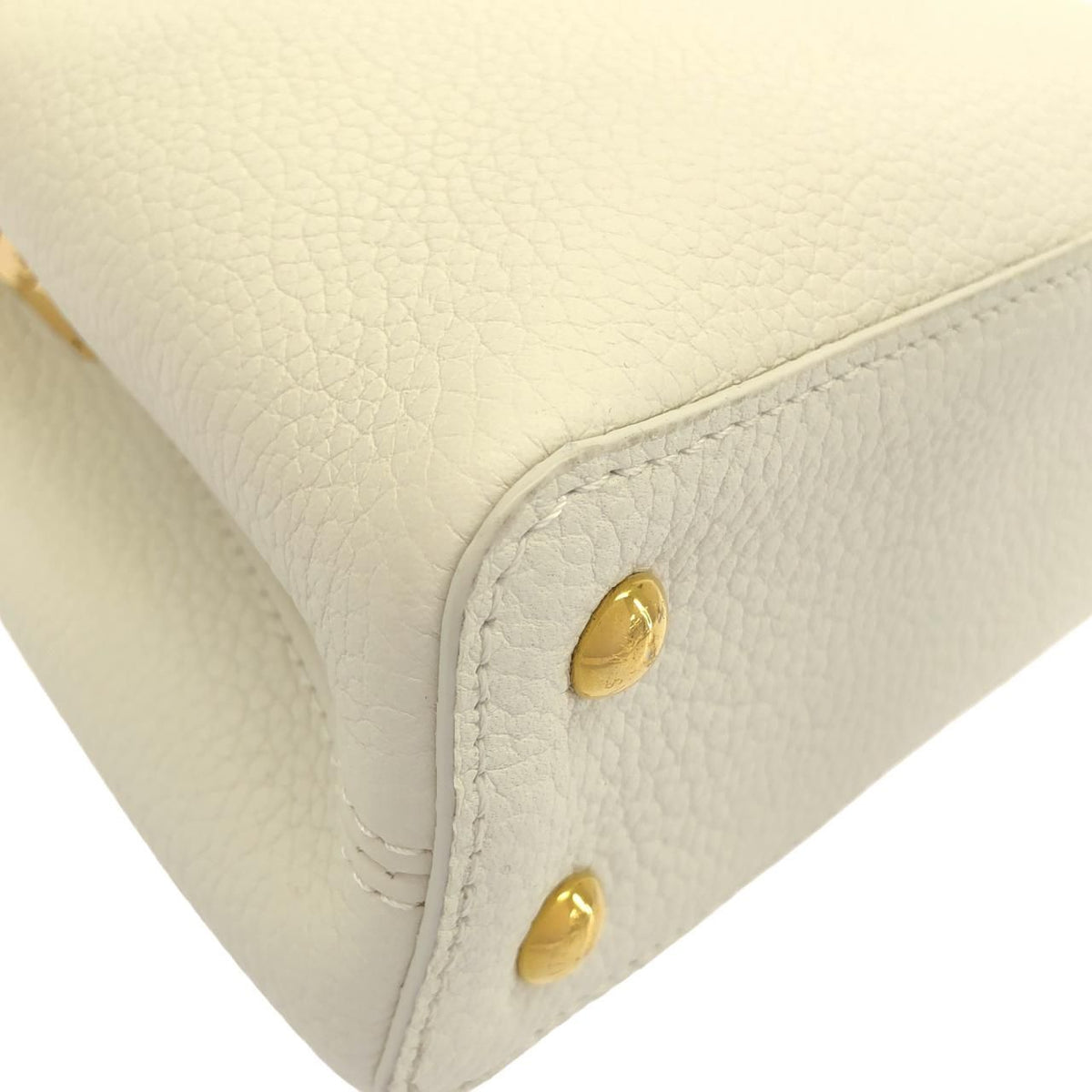 Louis Vuitton Exotic Leather Capucines Mini — view 3