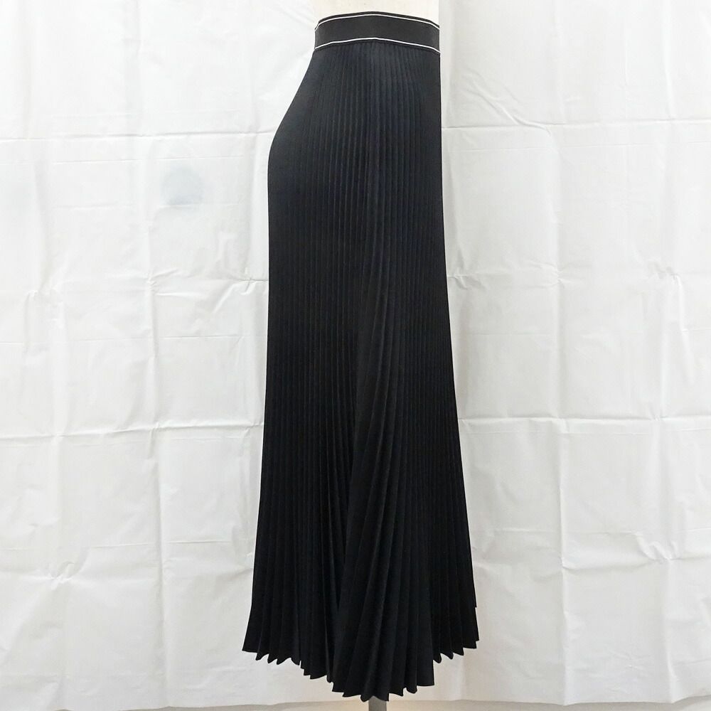 Prada Long Pleated Skirt 36 Black Polyester — view 4