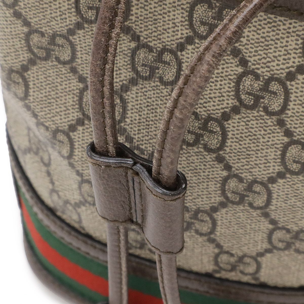 Gucci Ophidia GG Supreme Mini Bucket Bag Beige — view 4