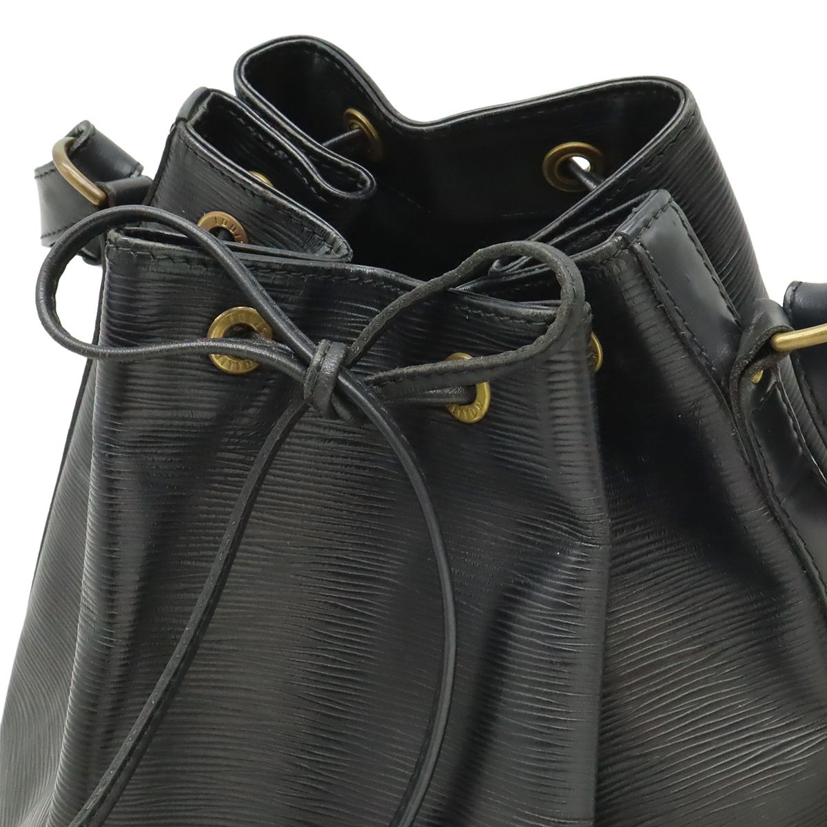 Louis Vuitton Epi Noe Shoulder Bag Drawstring Noir Black Gold — view 4