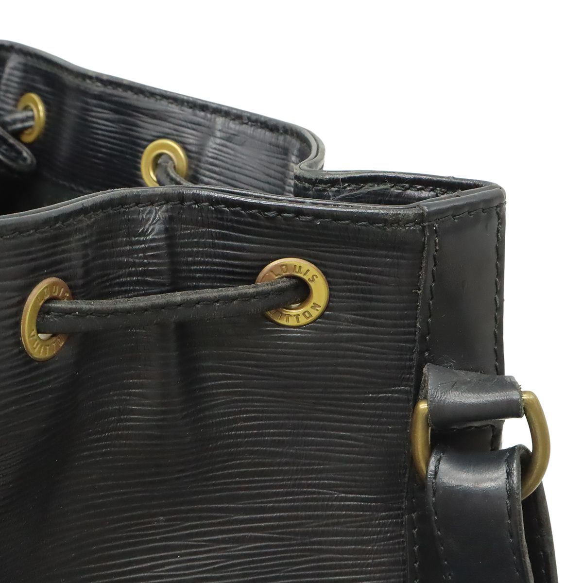 Louis Vuitton Epi Noe Shoulder Bag Drawstring Noir Black Gold — view 7
