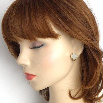Van Cleef & Arpels Earrings Vintage Alhambra Mother of Pearl White Shell 18K — view 5