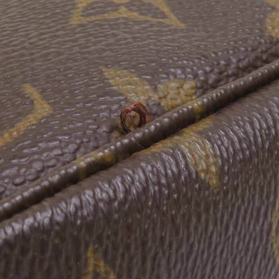 Louis Vuitton Pouch Pochette — view 8