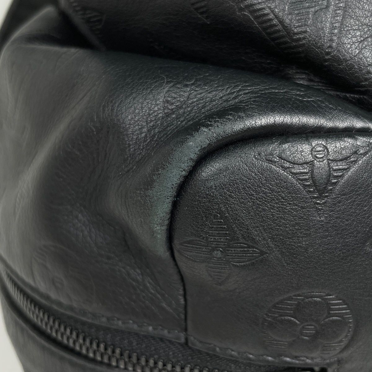 Louis Vuitton Discovery Backpack Monogram Shadow Noir — view 5