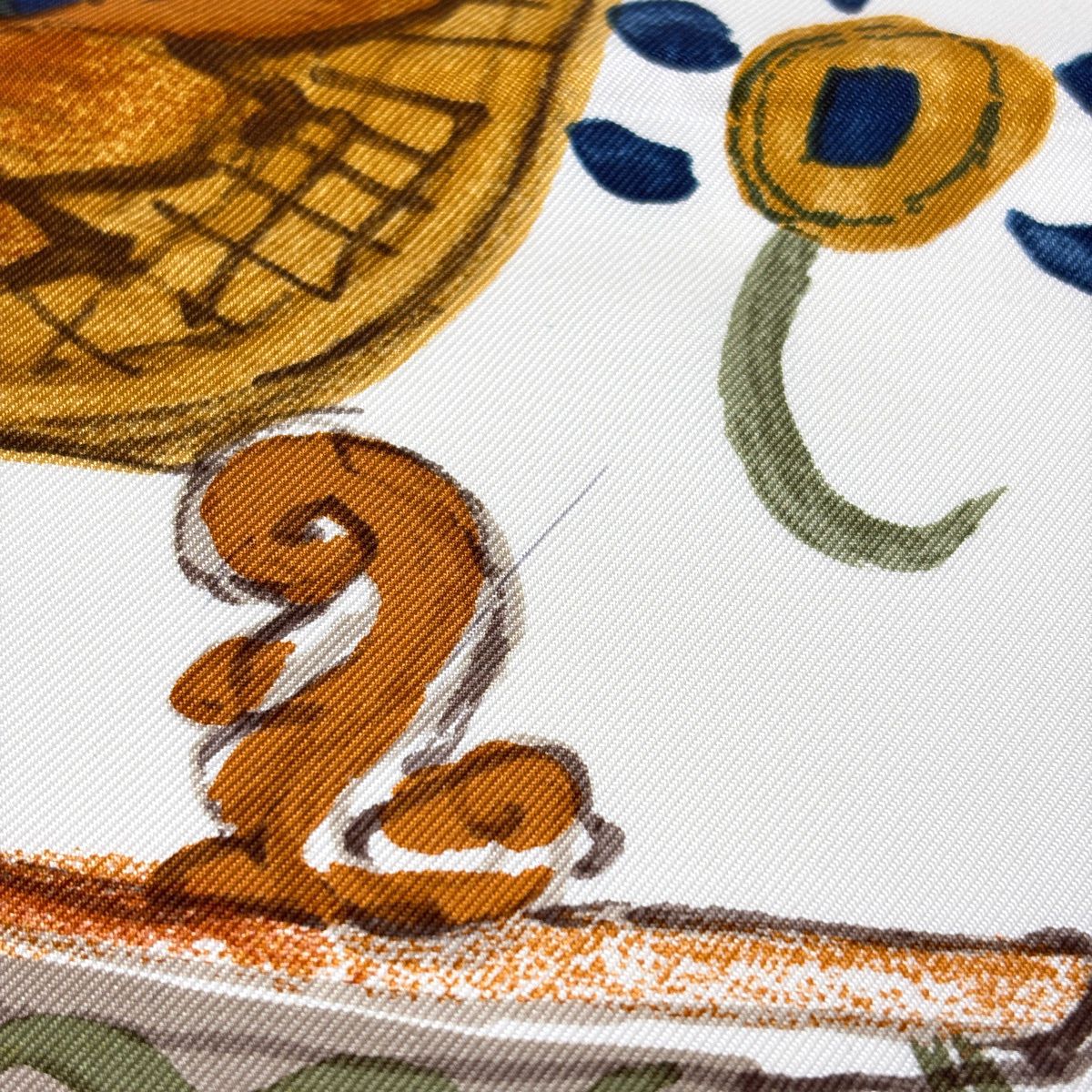 Hermes Carre 90 Beloved India Deep Indian Love Scarf Silk White Multicolor — view 3