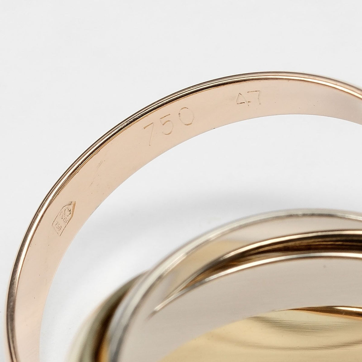 Cartier Trinity Ring Gold — view 4