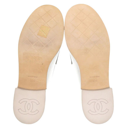 Chanel CC Logo Camellia c Leather Silver Loafers 37 — view 5