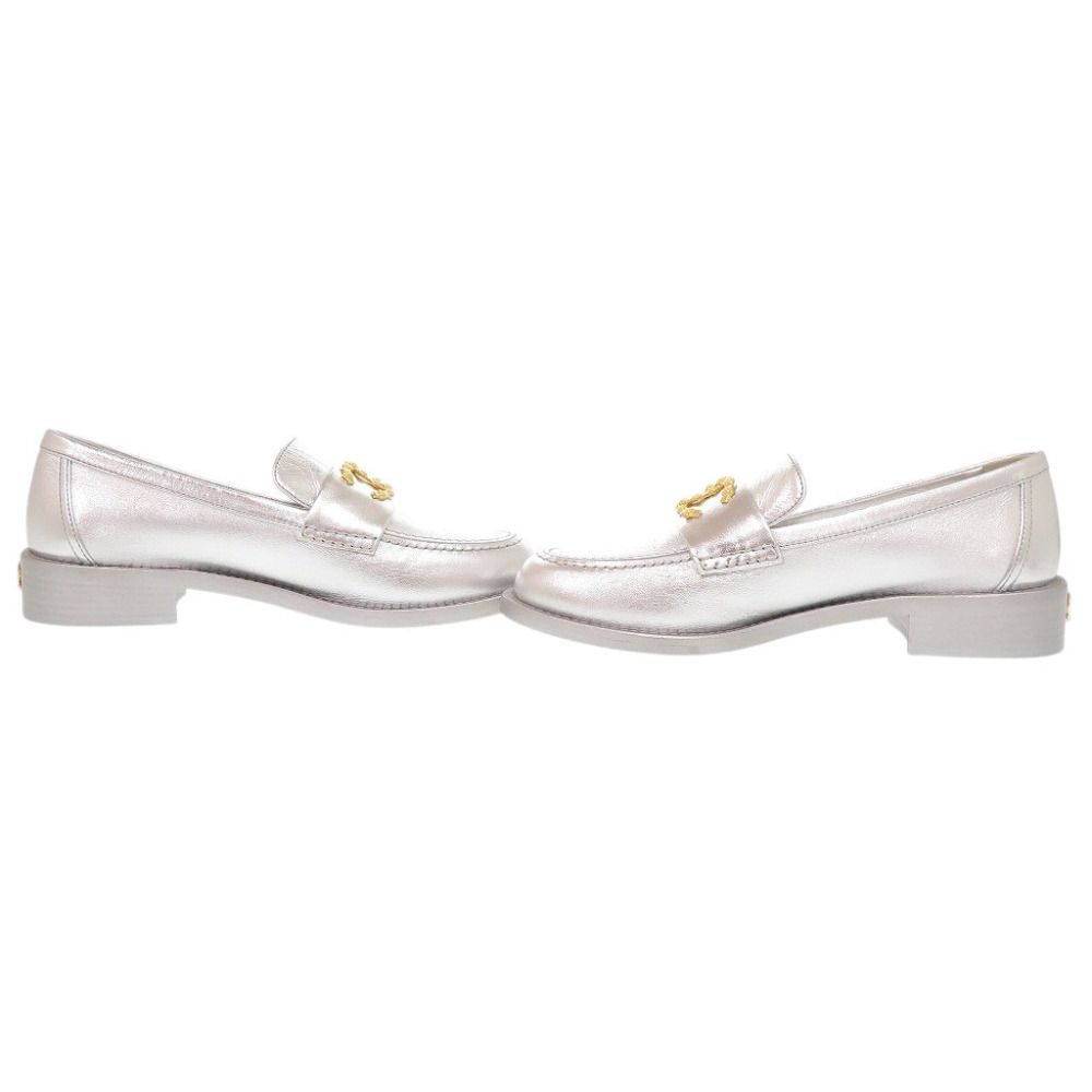 Chanel CC Logo Camellia c Leather Silver Loafers 37 — view 7