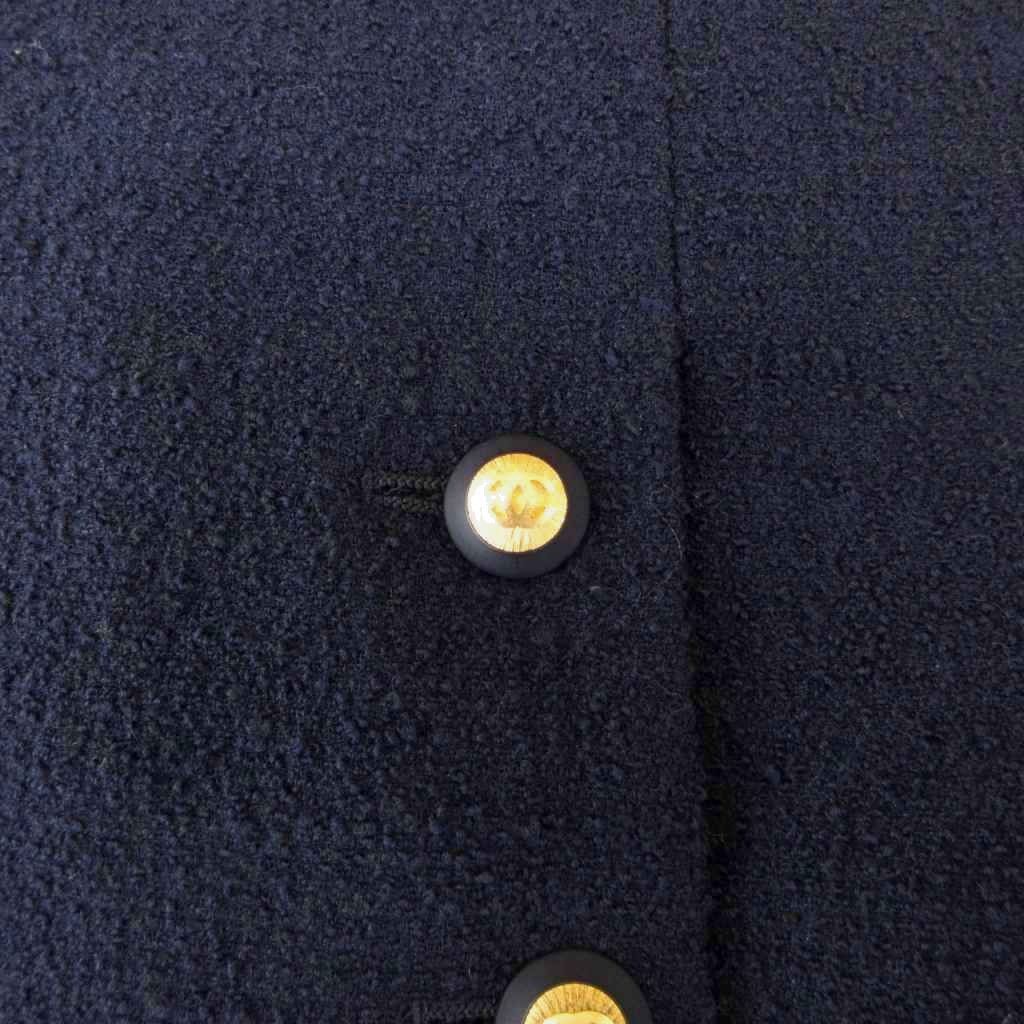 Chanel Boutique Vintage Tweed Tight Skirt Long Calfskin CC Logo Button 38 Navy — view 6