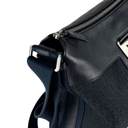 Dior le Shoulder Bag — view 6