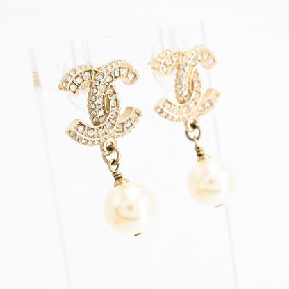 Chanel Earrings Gold — view 2