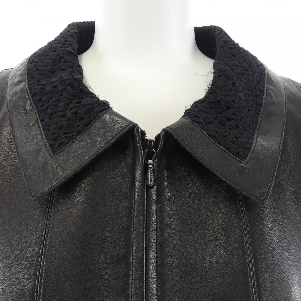 Chanel 04A Vintage Leather Jacket — view 5
