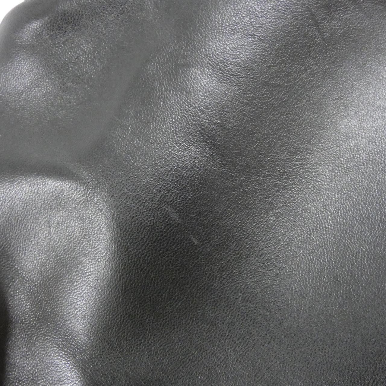Chanel Vintage Bag Handbag Black — view 3