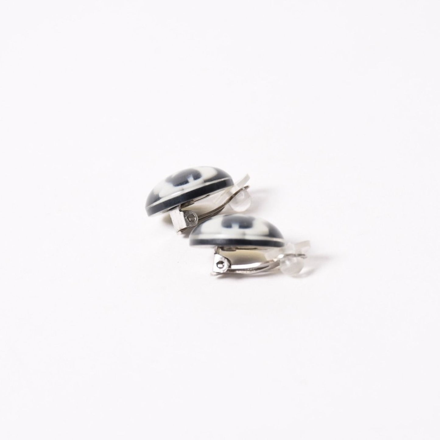 Chanel CC Logo Earrings 04 Button Flower Camellia Clear Resin — view 4