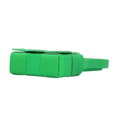Bottega Veneta Candy Cassette Maxi Intrecciato Shoulder Bag Leather Green — view 6