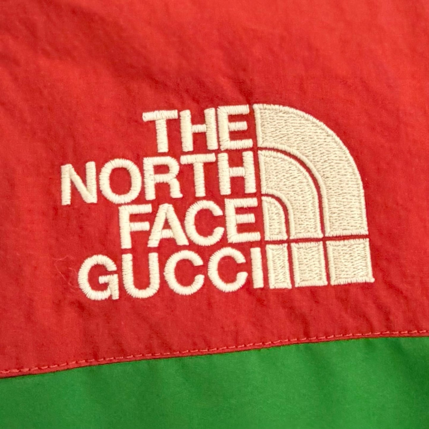Gucci the North Face Mountain Guide Down Jacket Logo Embroidery with Hood Green — view 8