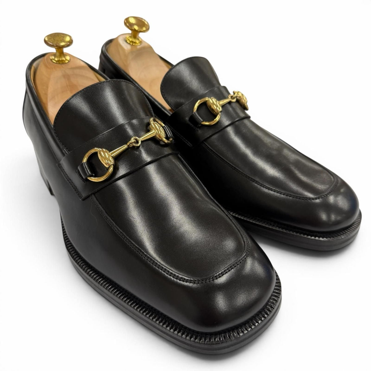 Gucci 110 Horsebit Tip Leather Shoes Loafers Black Gold — view 2