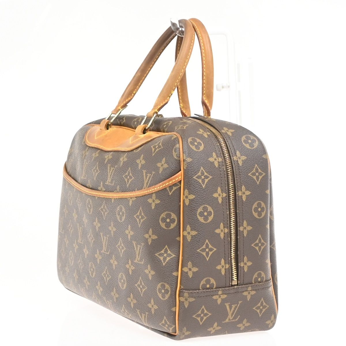 Louis Vuitton Danube Handbag Monogram Leather — view 2