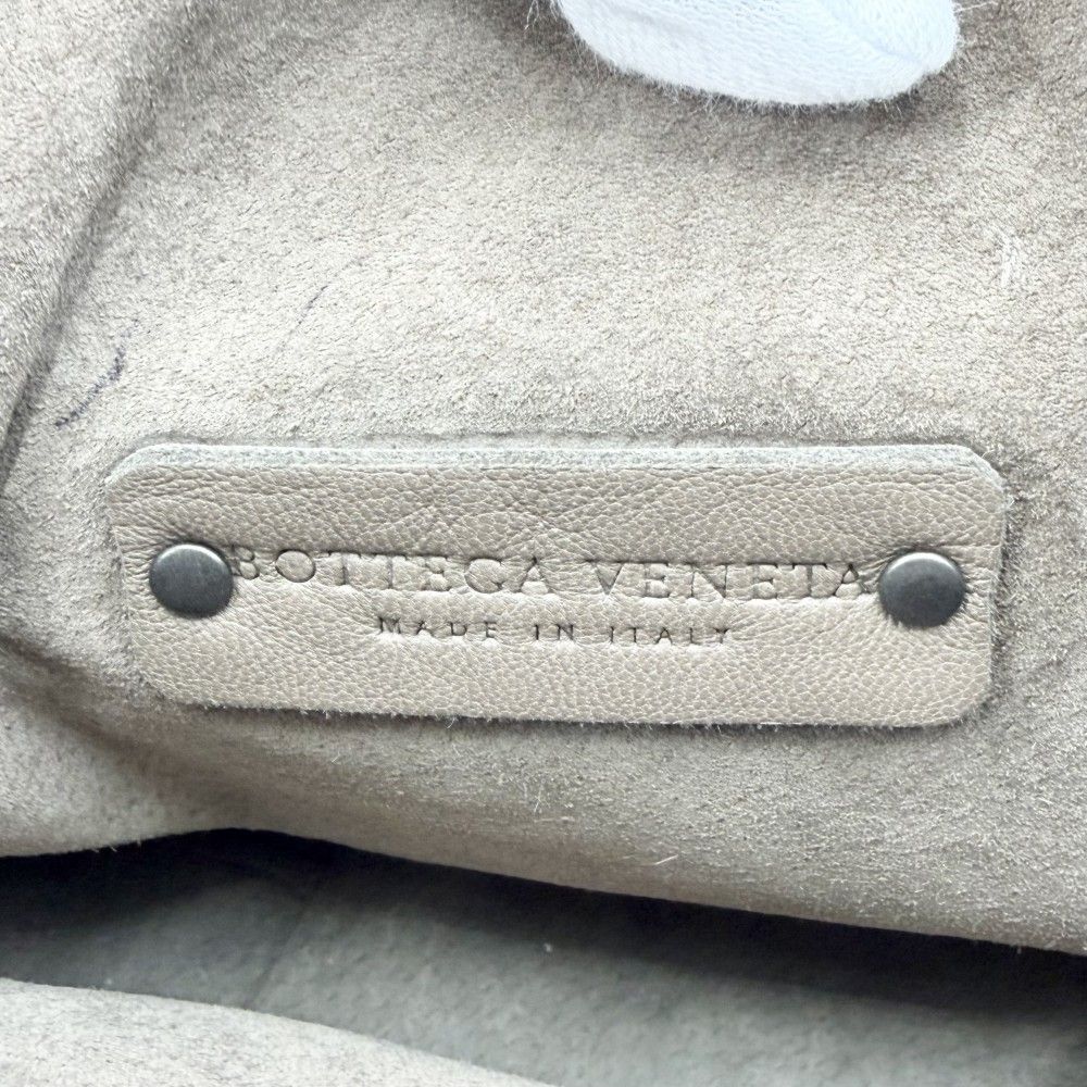 Bottega Veneta One Shoulder Bag Leather Brown Matte Black — view 5