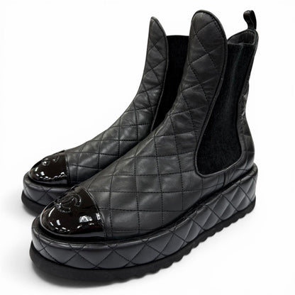 Chanel CC Logo Quilted Leather Side Gore Boots Lightweight Short Black