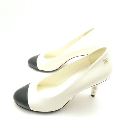 Chanel Pumps Heels Pearl Bicolor — view 3