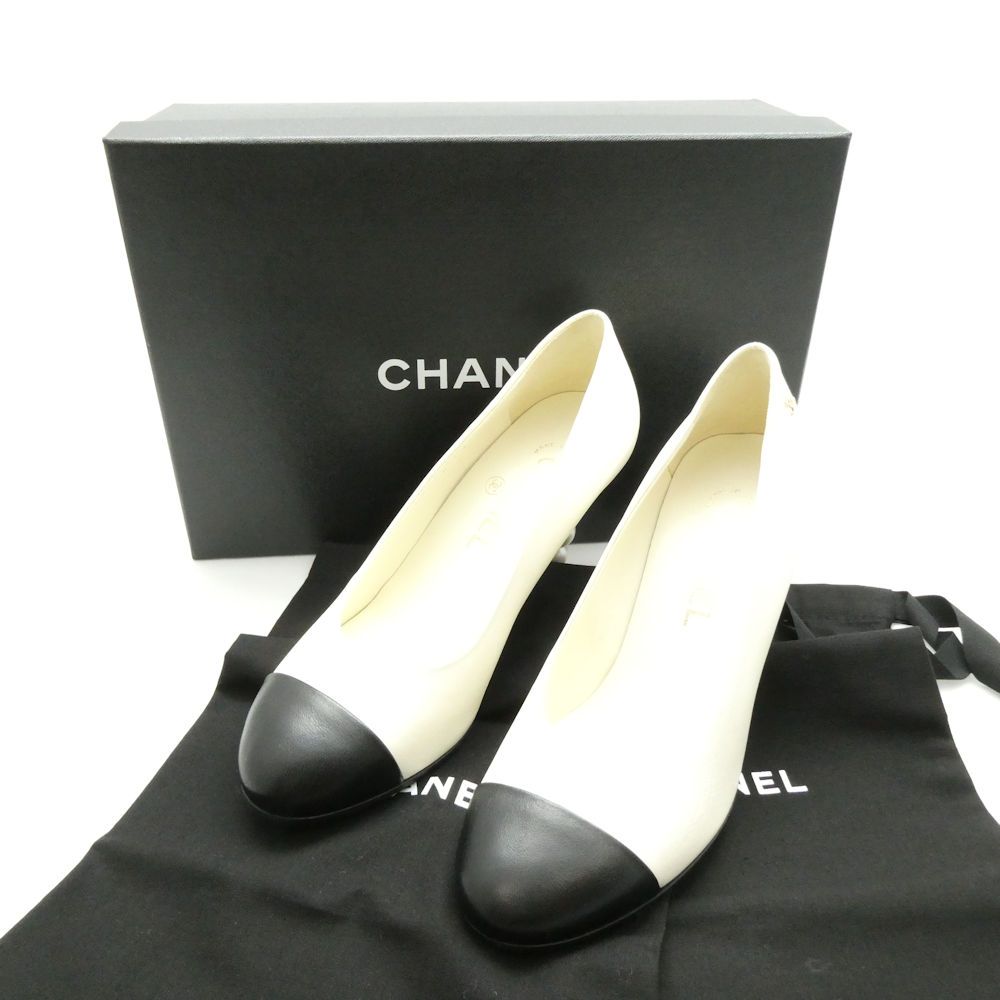Chanel Pumps Heels Pearl Bicolor