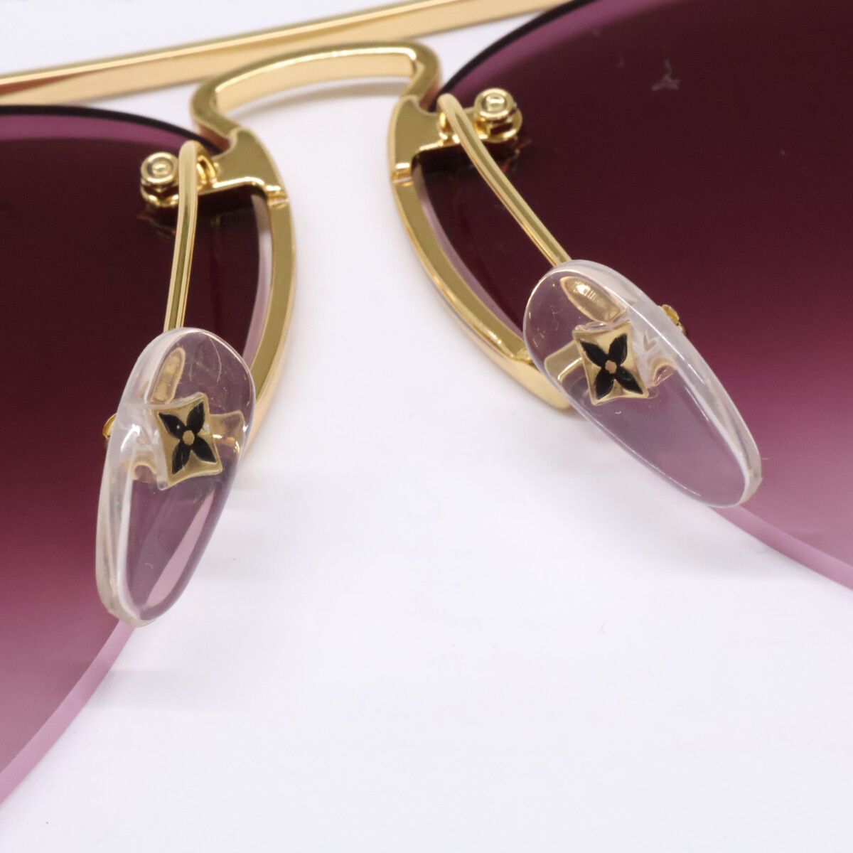 Louis Vuitton Grease Two Point Teardrop Eyewear — view 7