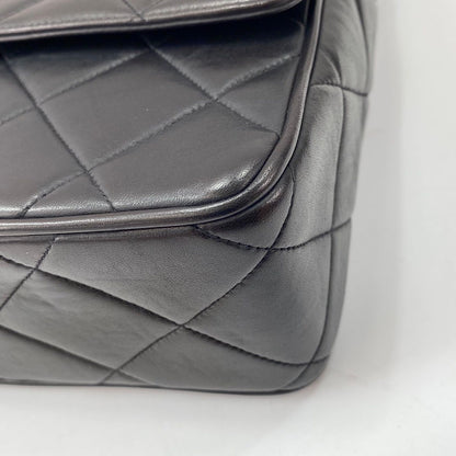 Chanel Shoulder Bag Quilted — view 8