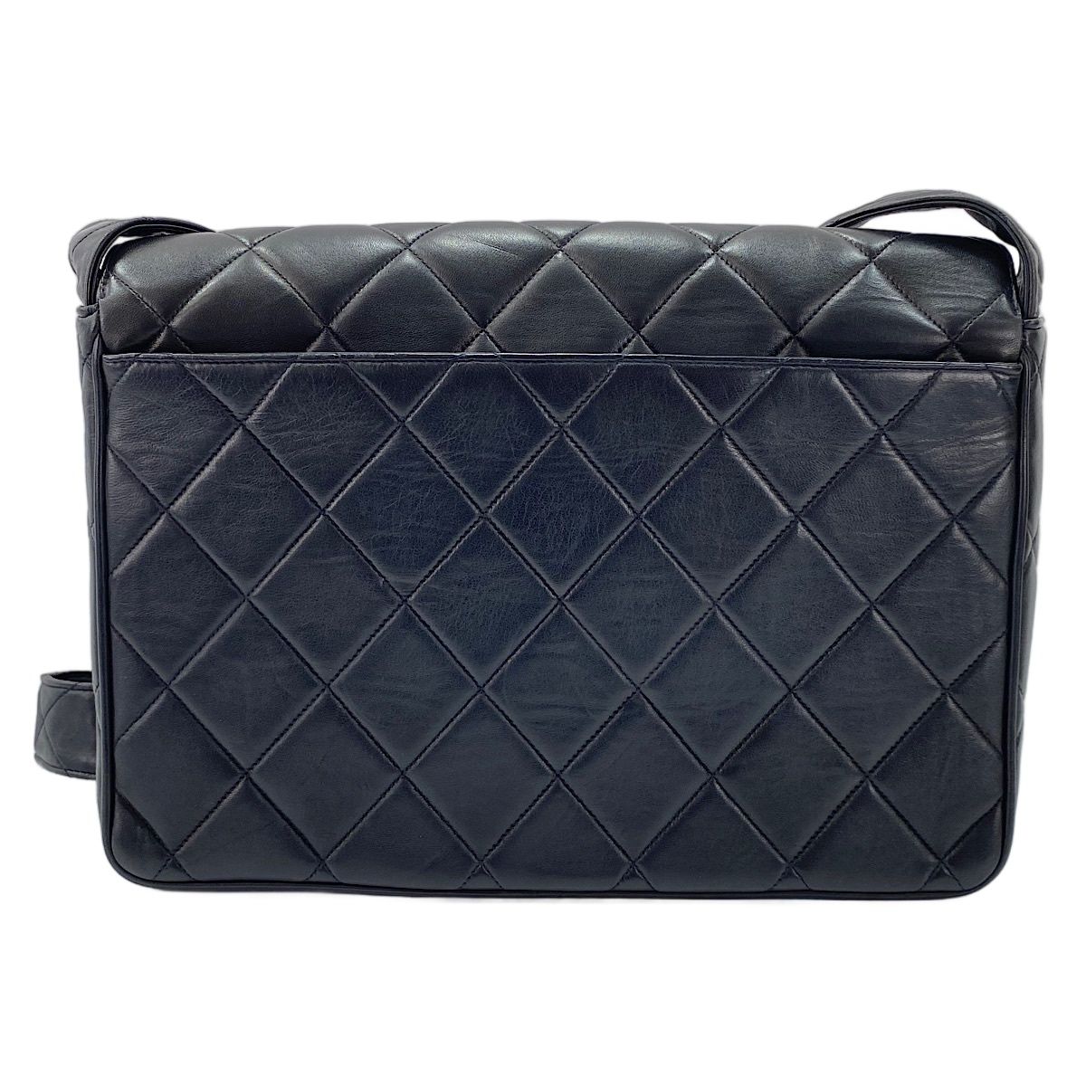 Chanel Shoulder Bag Quilted — view 3