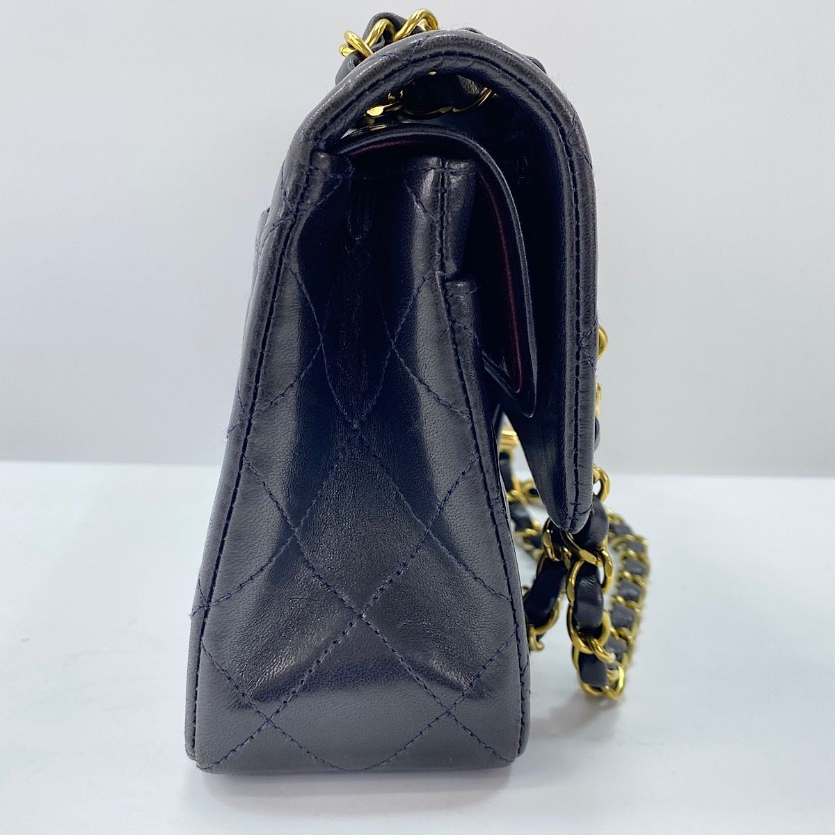 Chanel Shoulder Bag Quilted 23 — view 5
