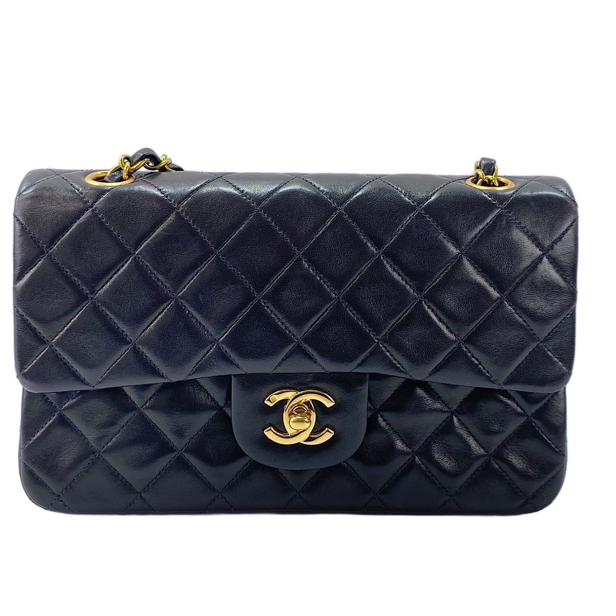 Chanel Shoulder Bag Quilted 23 — view 2