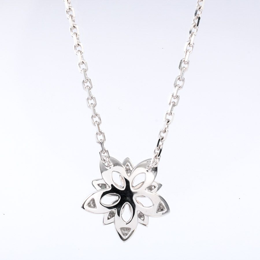 Van Cleef & Arpels Necklace Lotus Mini — view 3