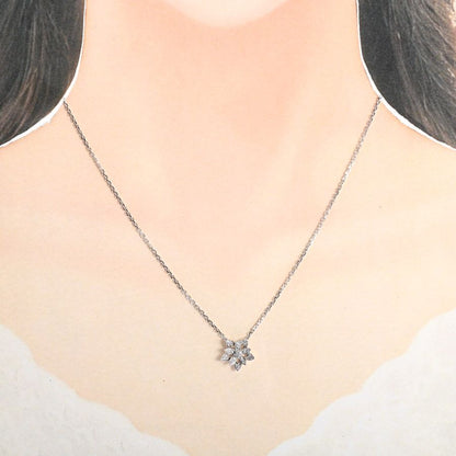 Van Cleef & Arpels Necklace Lotus Mini — view 5