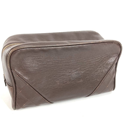Chanel Clutch Quilted Logo Leather Brown — view 4