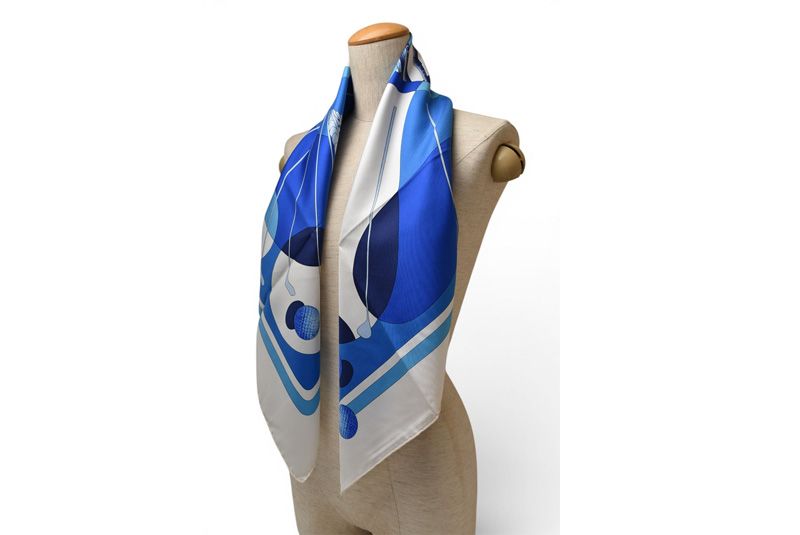 Hermes Carre 90 Scarf Swing Golf Club Vintage White Blue — view 4