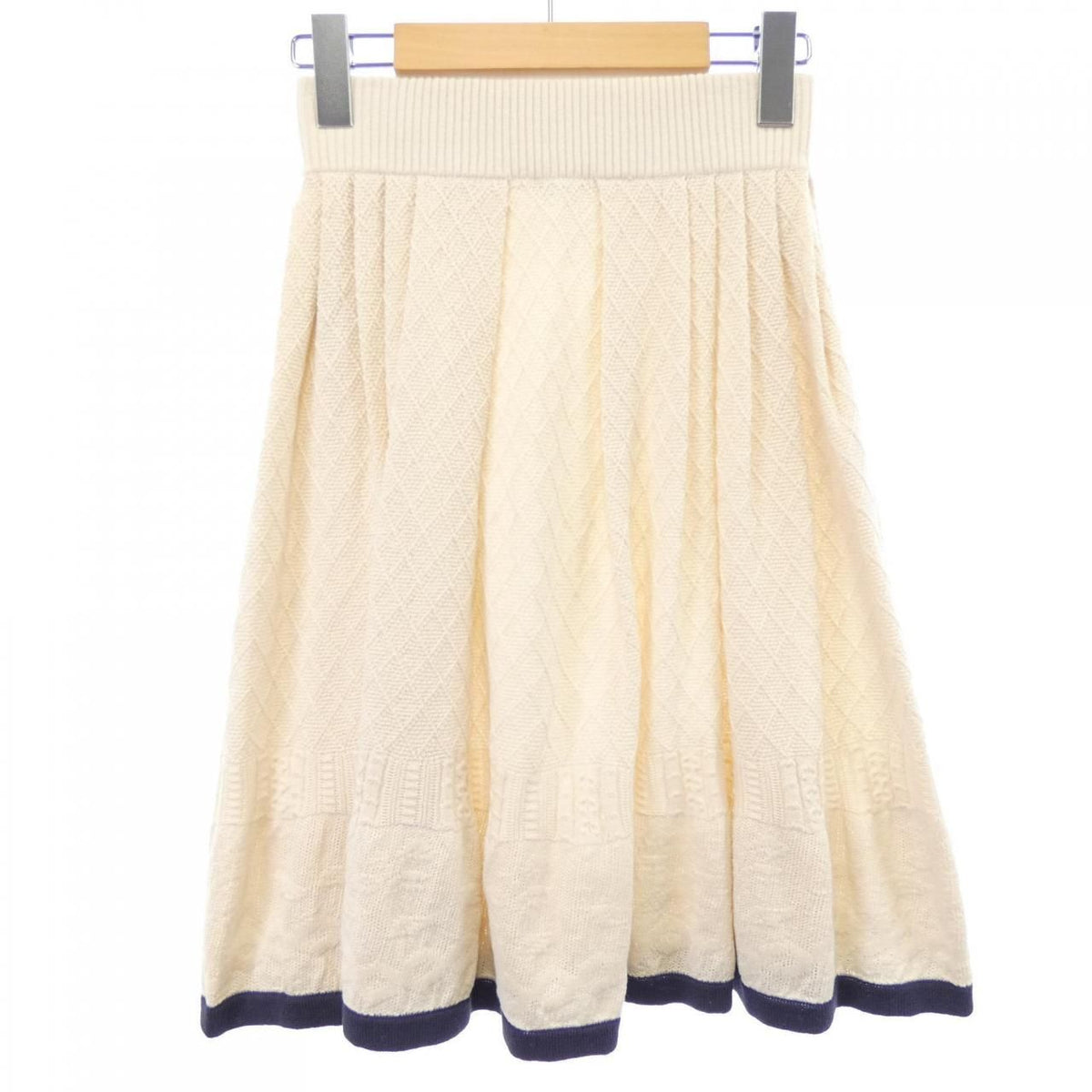 Chanel Skirt White — view 2