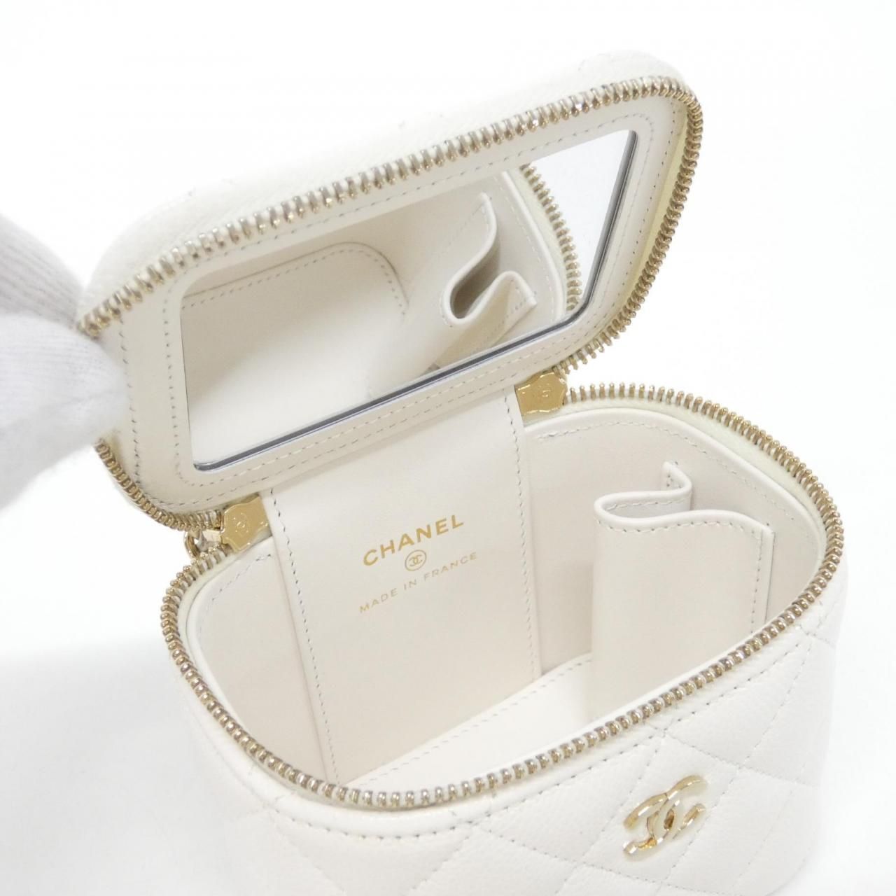 Chanel Timeless Classic Line Shoulder Bag — view 7