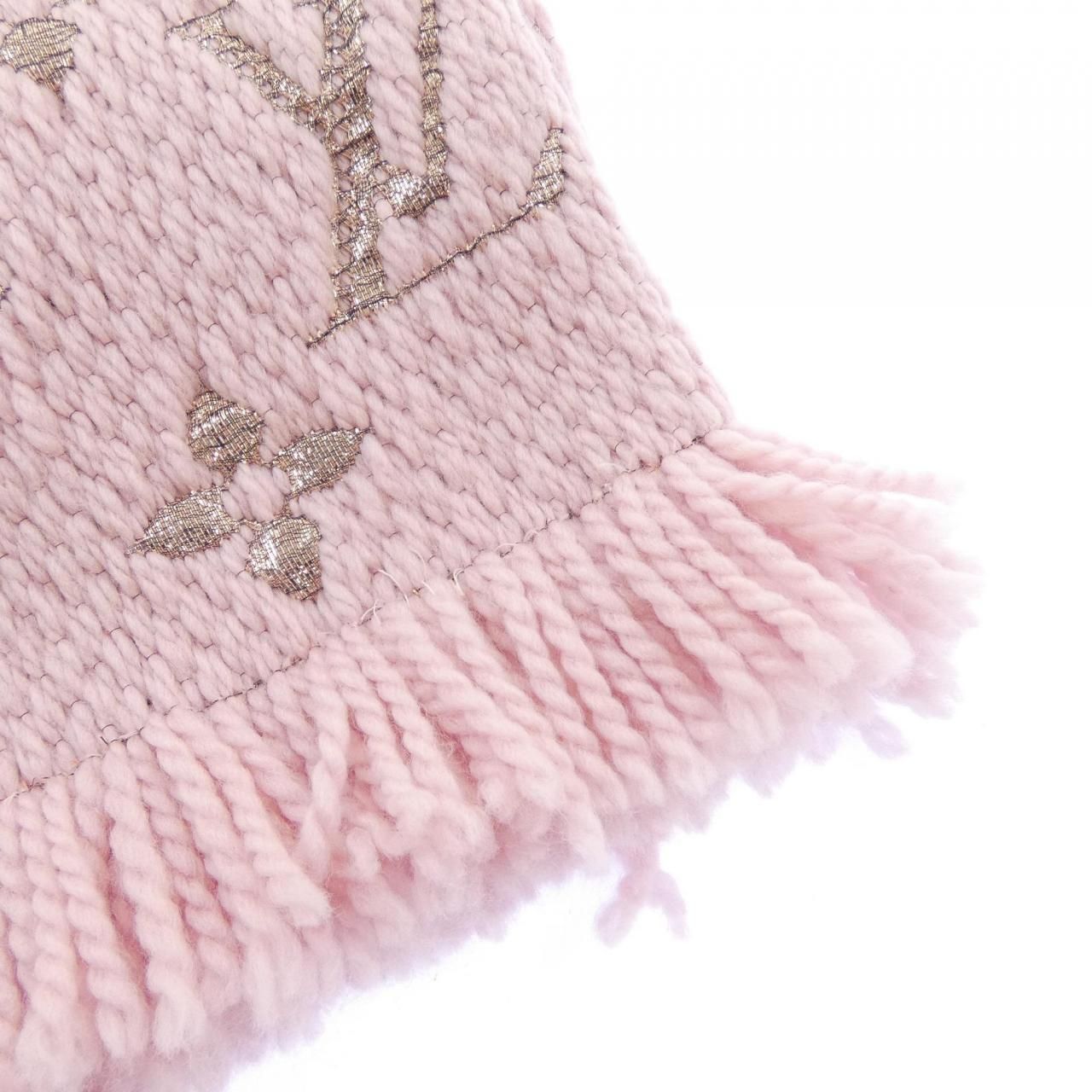 Louis Vuitton Scarf Pink — view 2