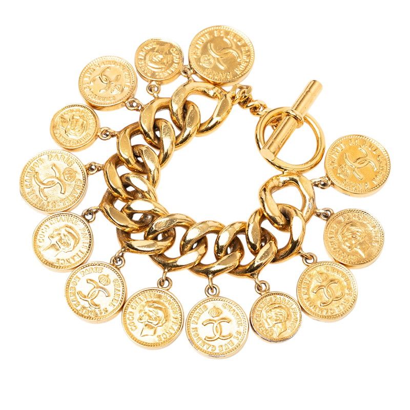 Chanel 31 Rue Cambon Vintage Coin Motif Bracelet Gold Plated — view 2