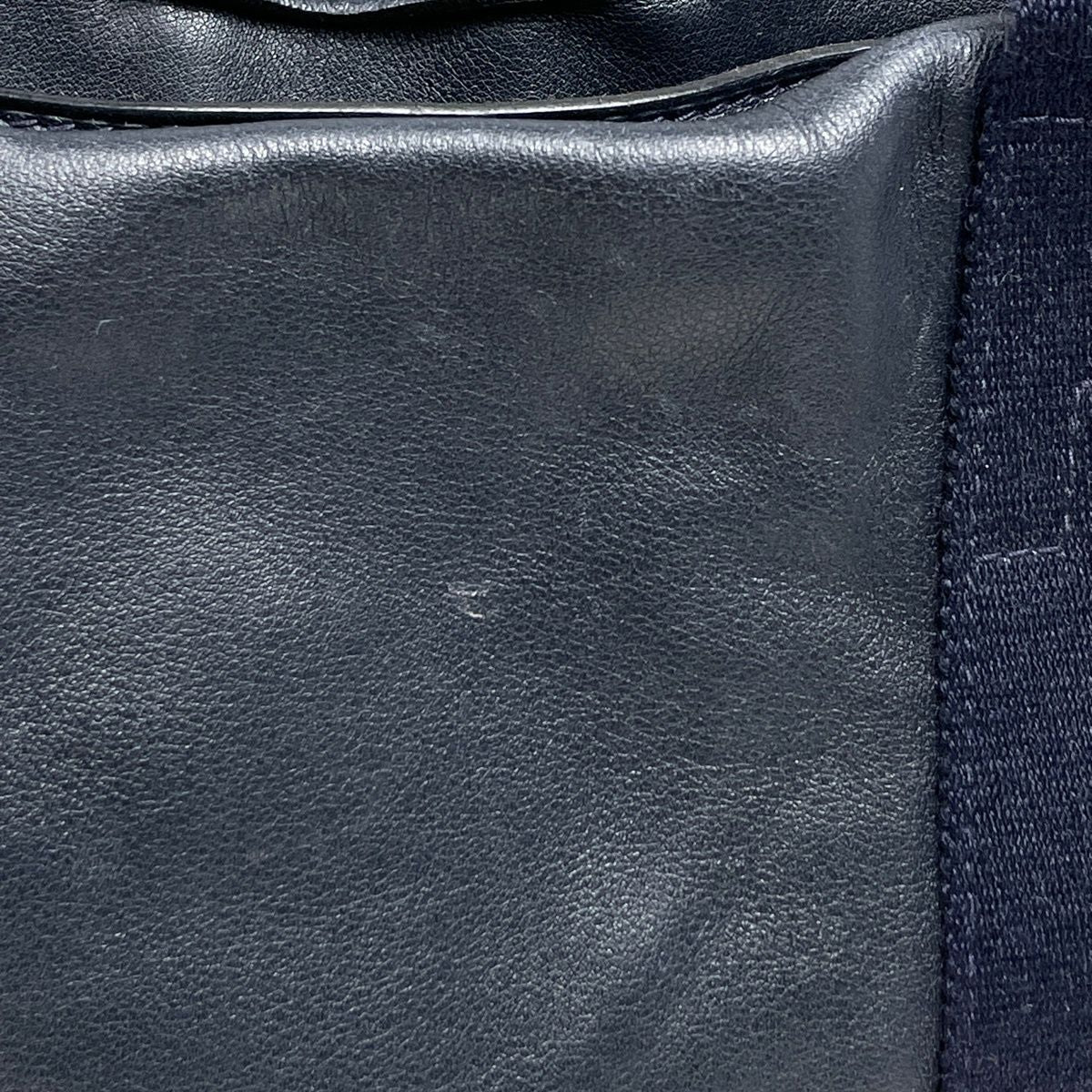 Hermes Caravan Horizontal MM 2-Way Shoulder Bag Vo Derma Navy — view 4