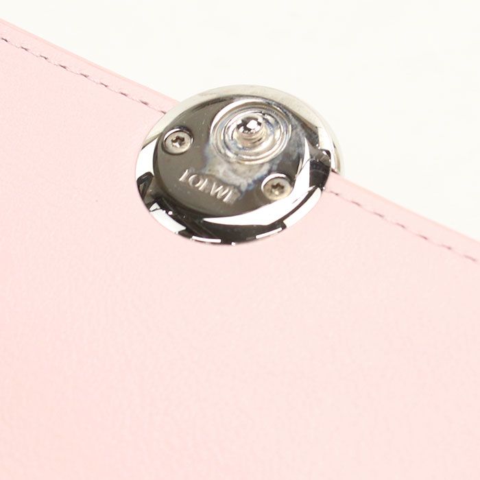 Loewe Vertical Wallet Small Pebble Trifold Calfskin — view 7