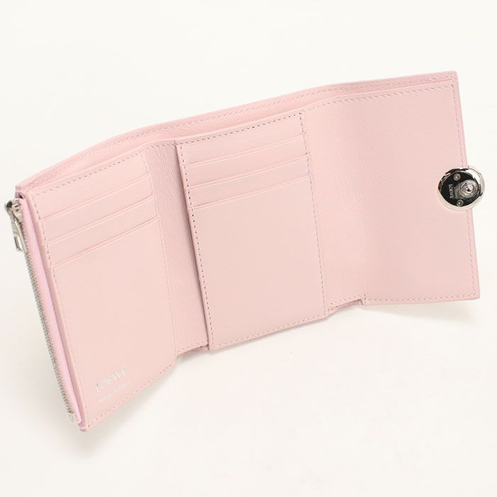 Loewe Vertical Wallet Small Pebble Trifold Calfskin — view 3